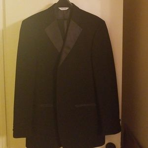 Men's Tuxedo